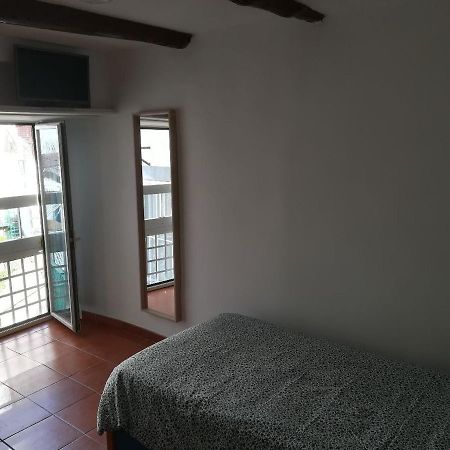 Apartamento Mida House Nápoles Exterior foto